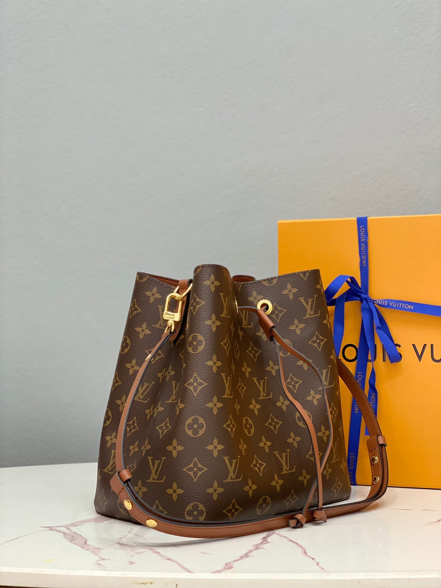 LOUIS VUITTON NEONOE BROWN - Rachellebags