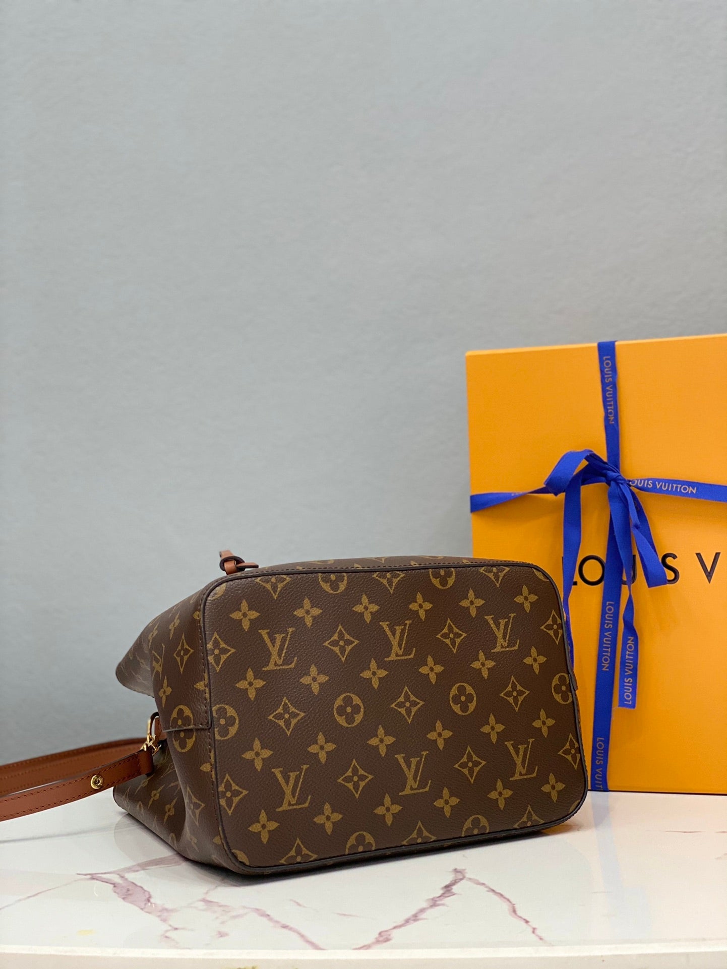 LOUIS VUITTON NEONOE BROWN - Rachellebags