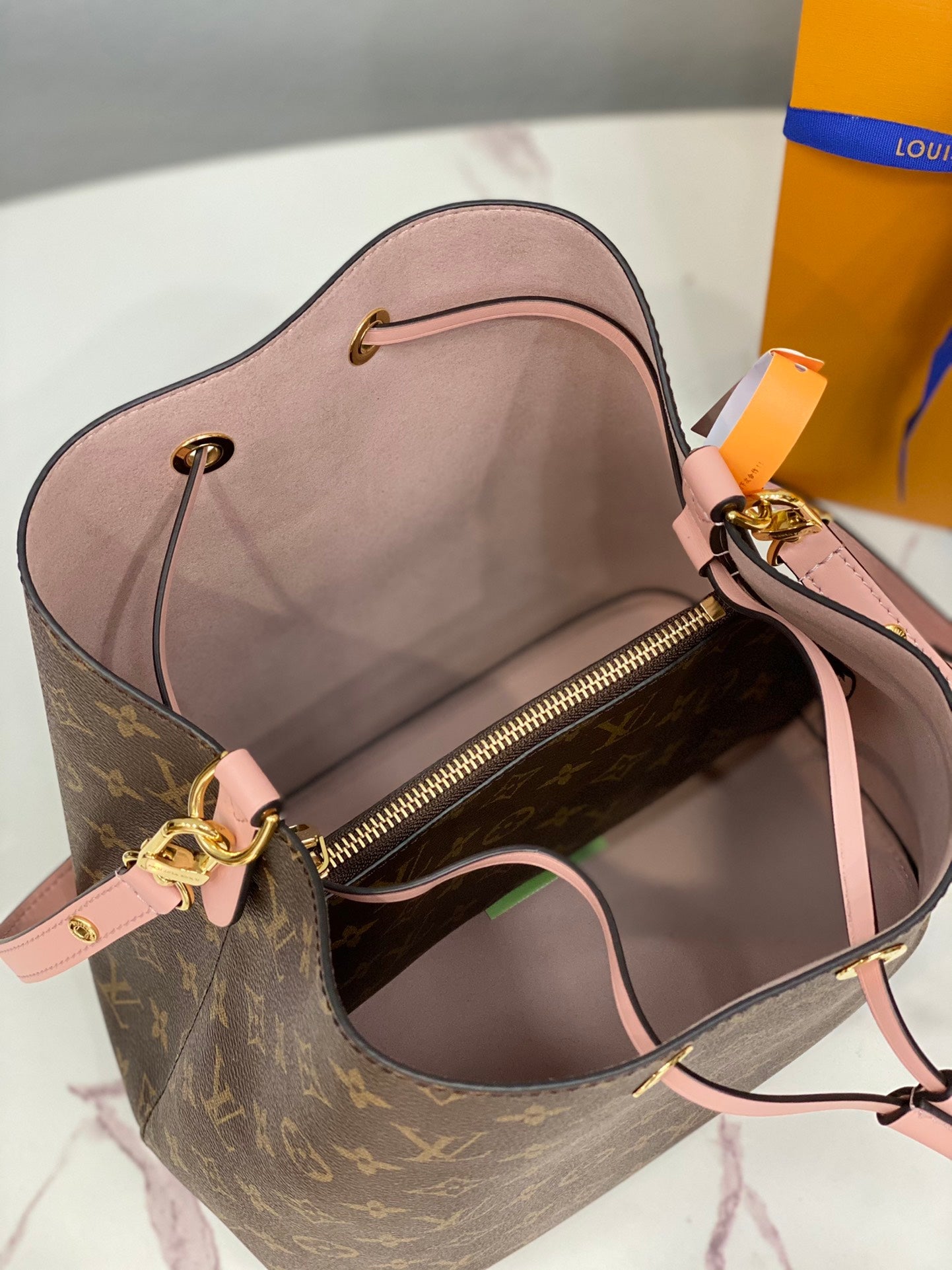 LOUIS VUITTON NEONOE PINK - Rachellebags