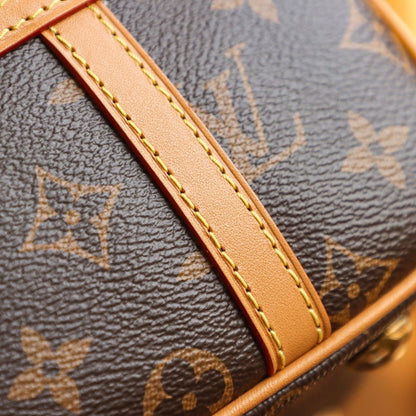 Louis Vuitton 𝐂𝐈𝐓𝐄 new middle-aged - Rachellebags