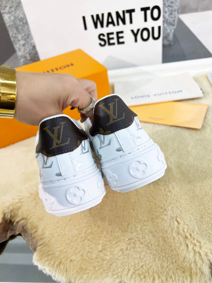 LV SNEAKERS - Rachellebags