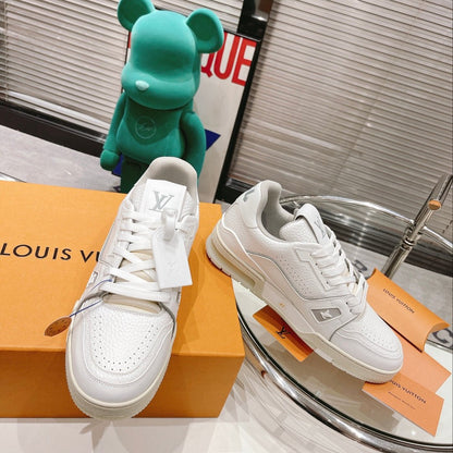 LV SNEAKERS - Rachellebags