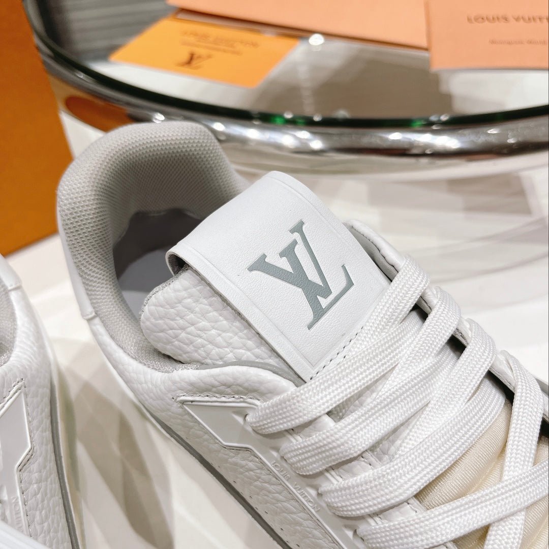 LV SNEAKERS - Rachellebags