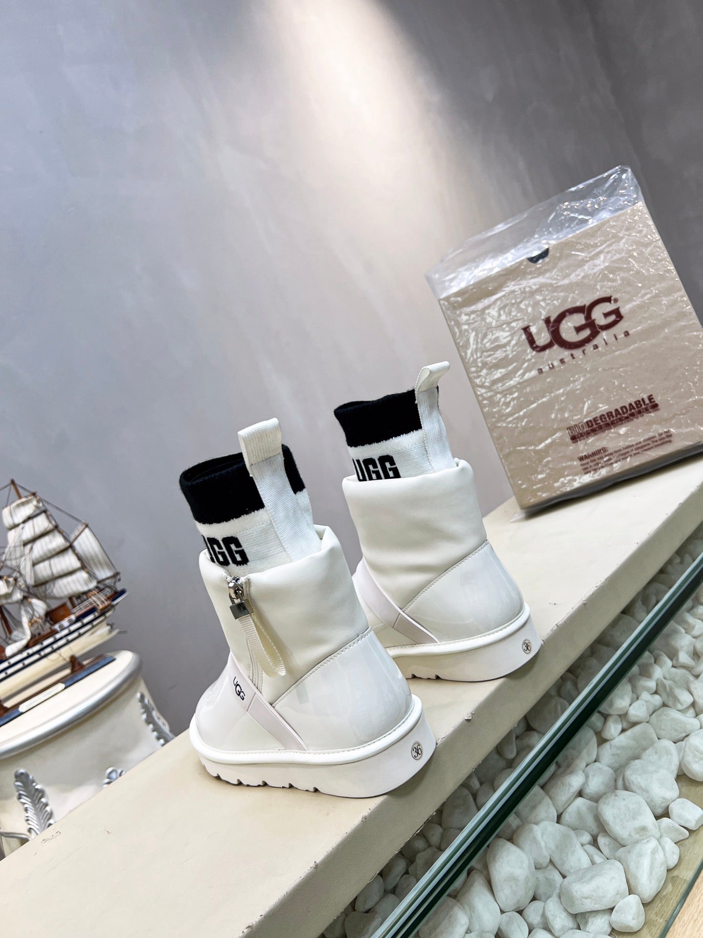 UGG SHOES - Rachellebags