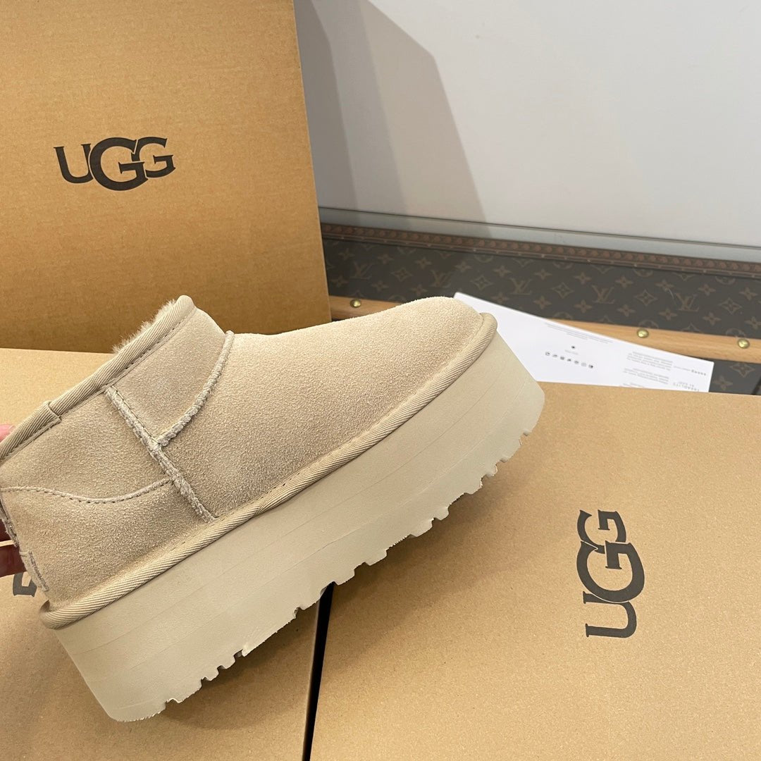 UGG SHOES - Rachellebags