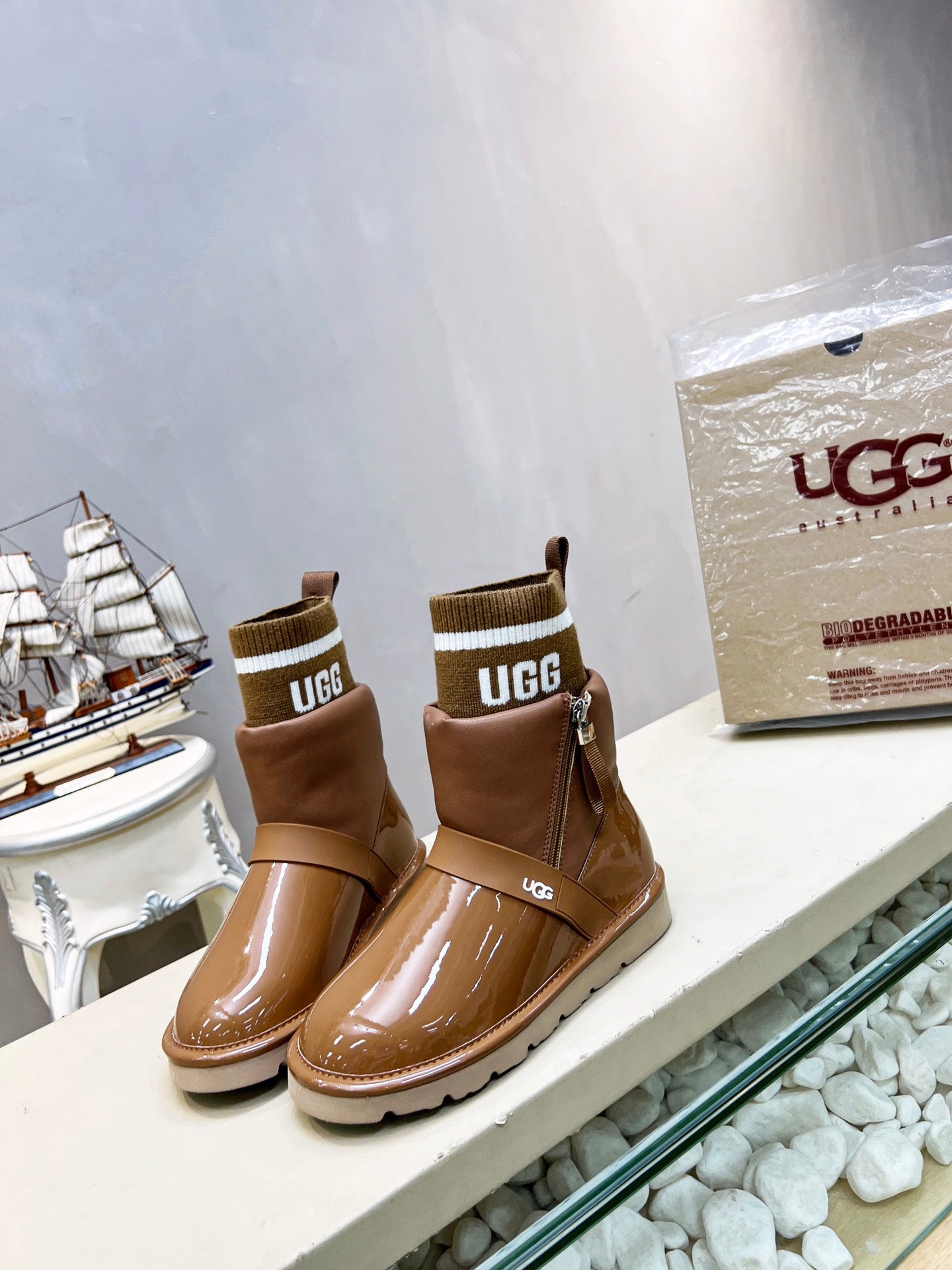 UGG SHOES - Rachellebags