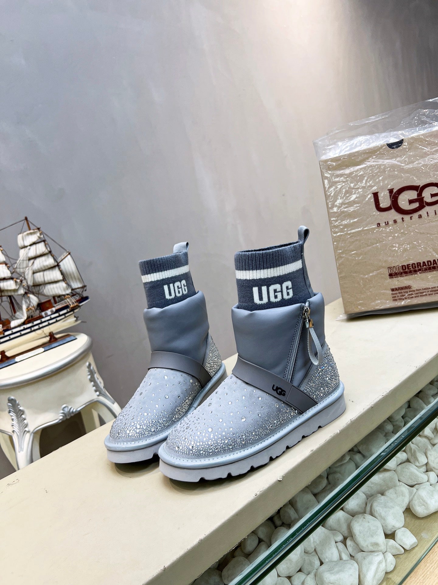 UGG SHOES - Rachellebags